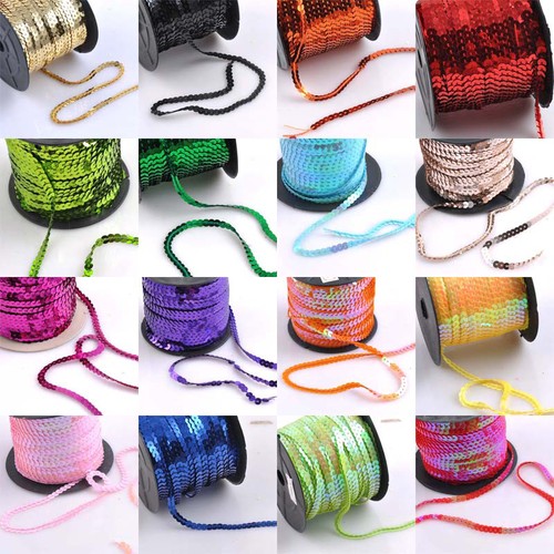 Flat strung sequins selection - flat,