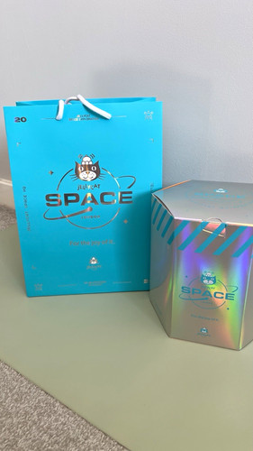 Jellycat space holographic - space,